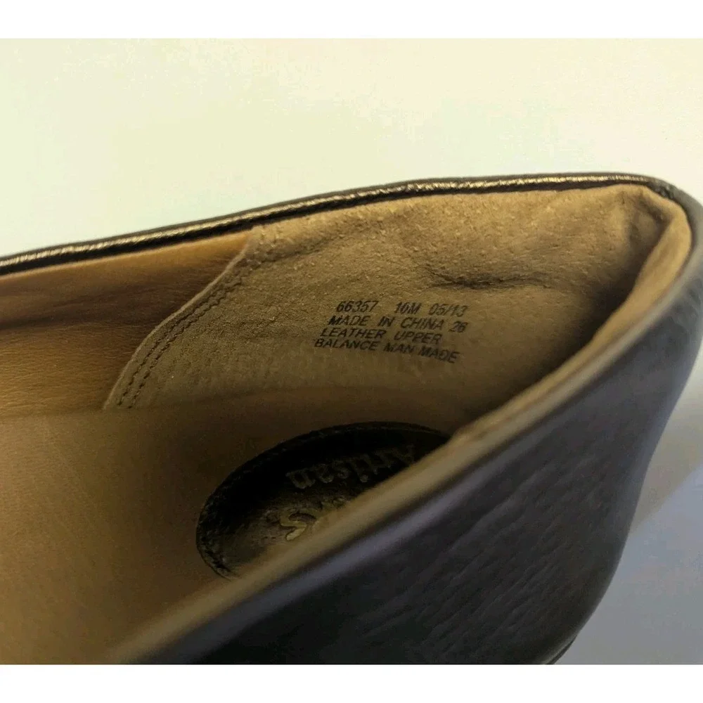 Clarks Artisan Shoes Womens  sz 10 M Leather Brown Gold Wedge NEW
